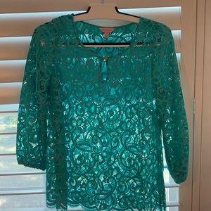 Beautiful Lilly Pulitzer lace top!!